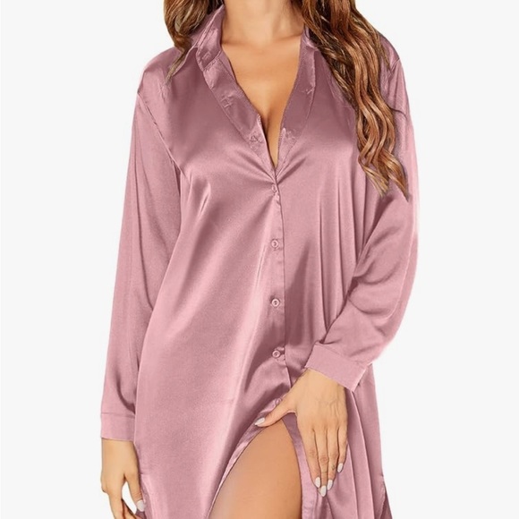 NWT pink satin button long sleeve shirt great for bridal wear 3X - Picture 3 of 7